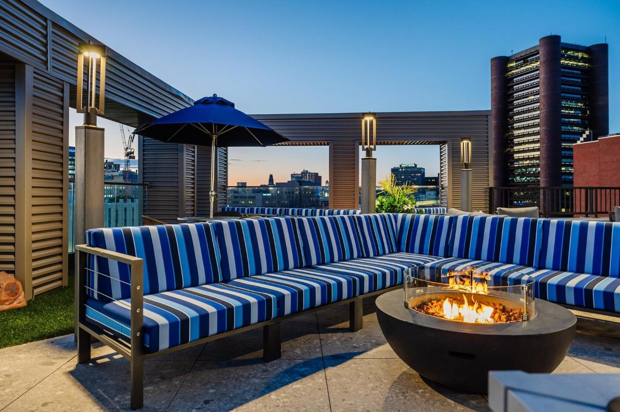ניו הייבן Luxury Apartments By Hyatus At Pierpont מראה חיצוני תמונה